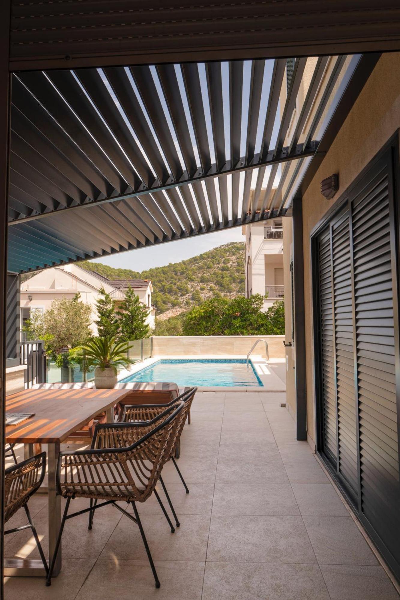 חוואר Villa Royale With Pool מראה חיצוני תמונה