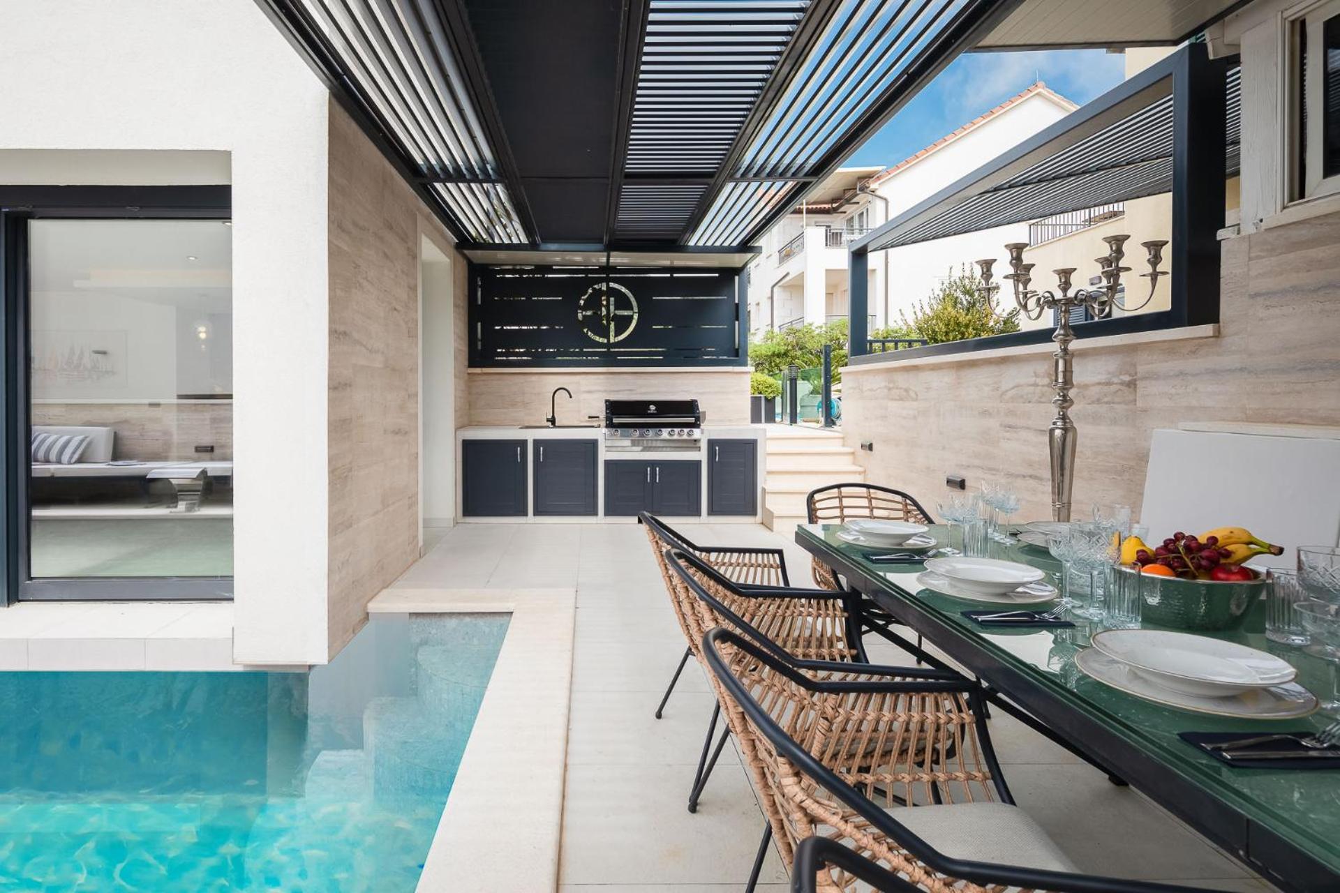 חוואר Villa Royale With Pool מראה חיצוני תמונה