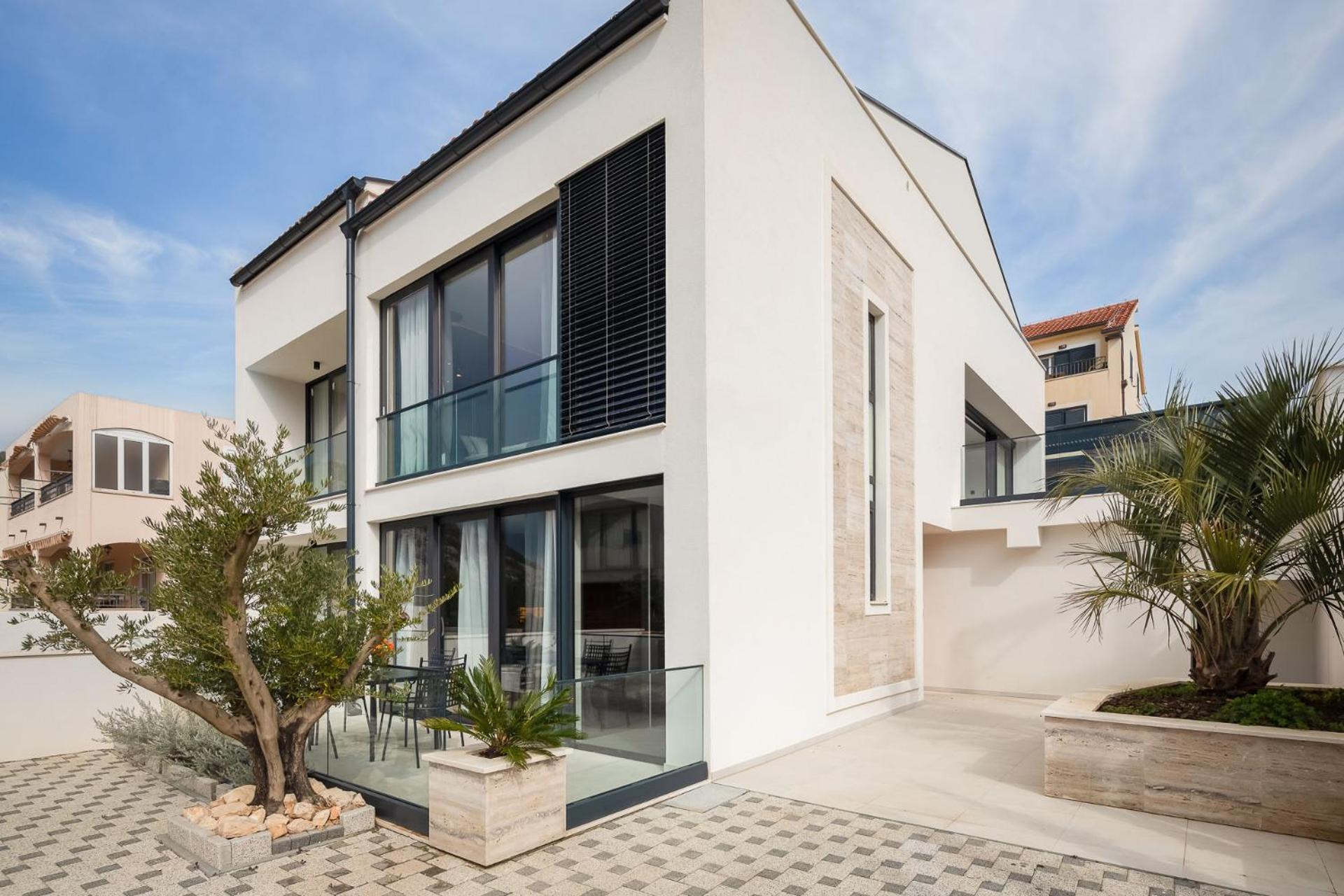 חוואר Villa Royale With Pool מראה חיצוני תמונה